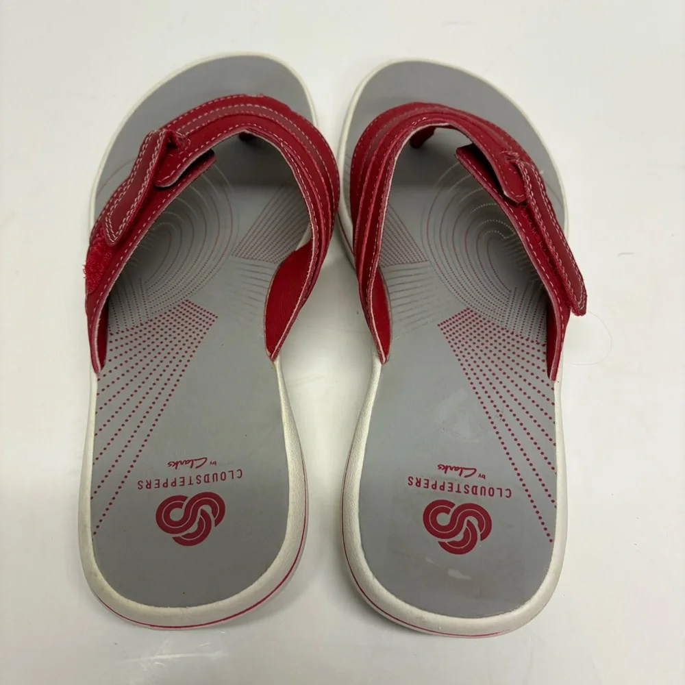 Clark’s Cloudsteppers Red and Gray Flip Flops Sandals Slip Ons Size 7 - Picture 3 of 10